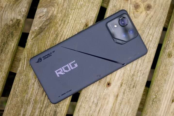 asus rog phone 8 pro review phone8 back