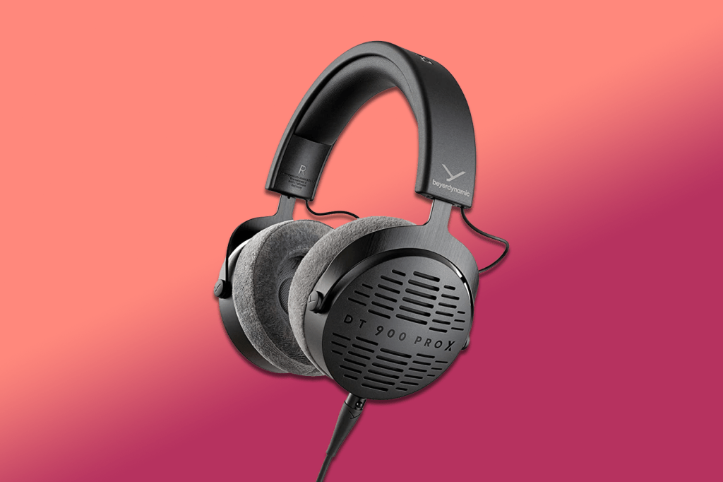 https://www.stuff.tv/wp-content/uploads/sites/2/2022/08/Beyerdynamic-DT-900-Pro-X-Best-Wired-Headphones.png?w=1024